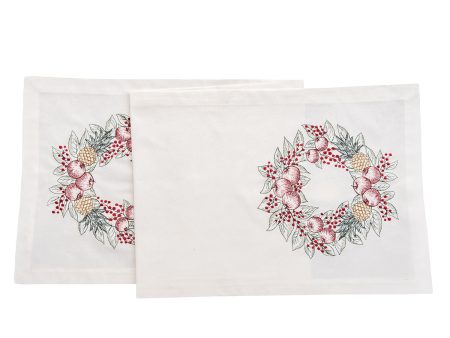 Pineapple Wreath Table Linens Hot on Sale