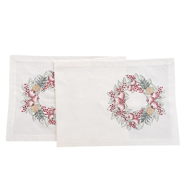 Pineapple Wreath Table Linens Hot on Sale