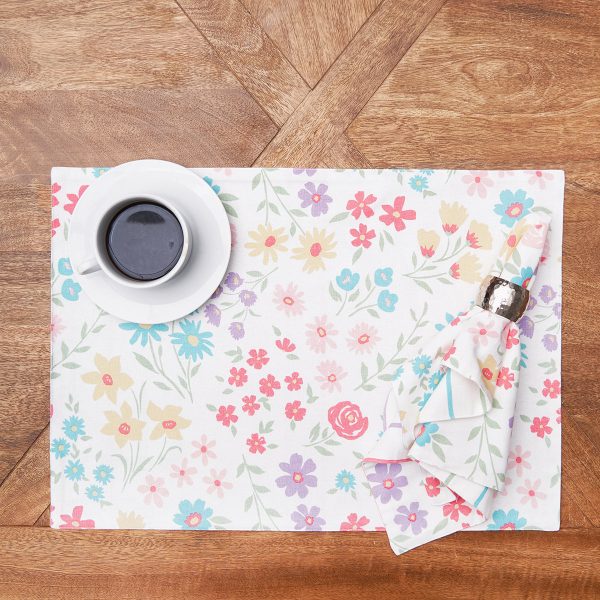 Bunnies & Blooms Table Linens Online