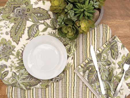 Esmeralda Table Linens Fashion