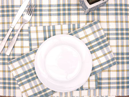 Simmons Plaid Table Linens Supply