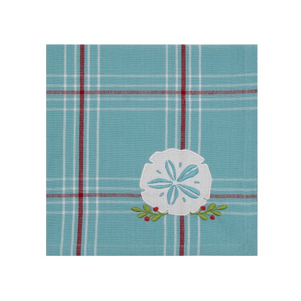 A Coastal Holiday Table Linens Supply