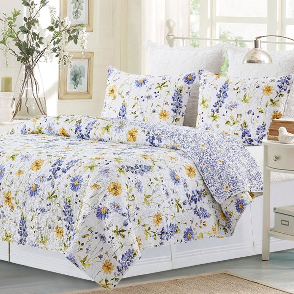 Lovely Blues Quilt Set For Discount