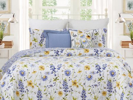 Lovely Blues Quilt Set For Discount